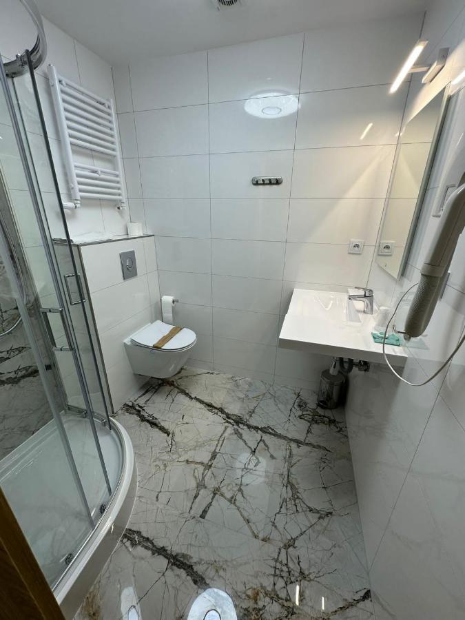 Hotel Kresowianka Konin  Esterno foto