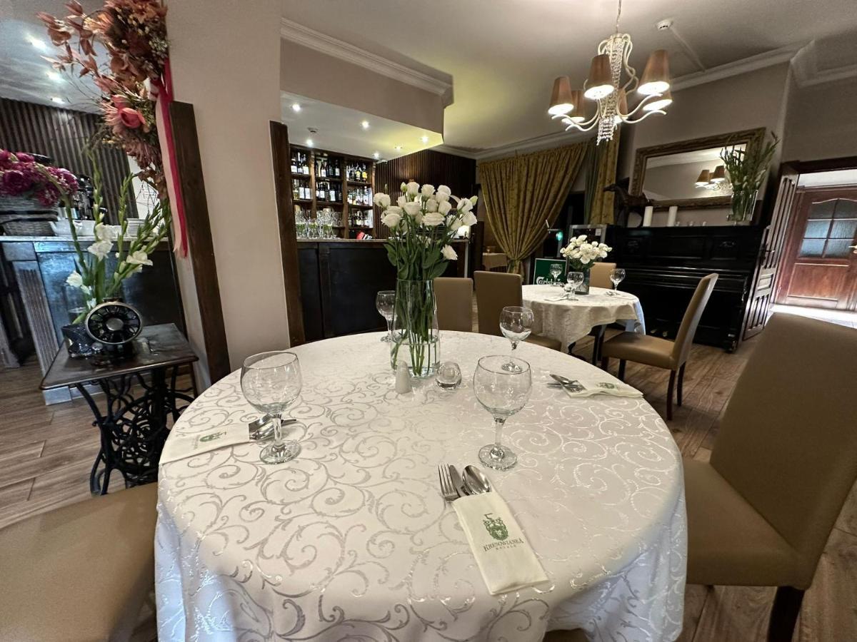 Hotel Kresowianka Konin  Esterno foto