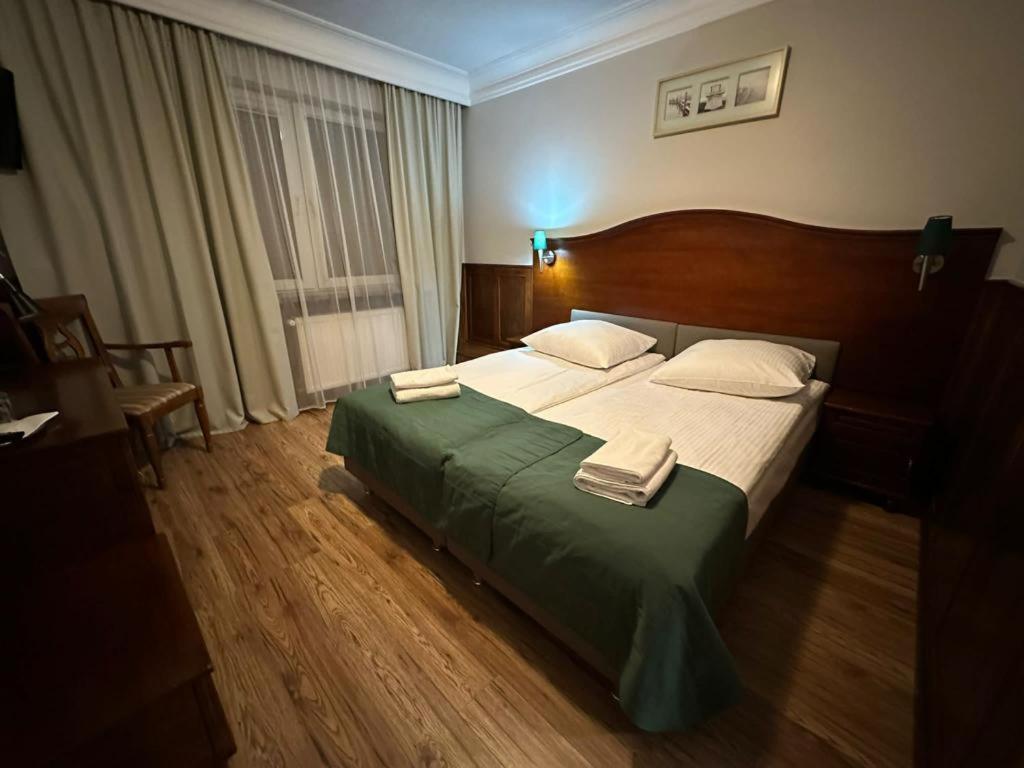 Hotel Kresowianka Konin  Esterno foto